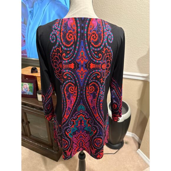 Women’s I.N.C. Beaded Paisley Top. Size Large - Picture 3 of 3
